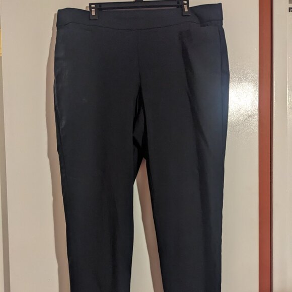 Liz Claiborne Career Classic Dress Pants - Picture 1 of 2